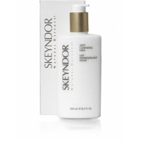 М'яке молочко Скейндор SOFT CLEANCING MILK Skeyndor