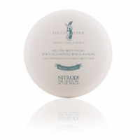 Скраб для обличчя і тіла з екстрактами червоних ягід Нітроді FACIAL AND BODY SCRUB Nitrodi