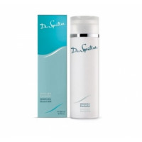 Молочко для душа для чутливої шкіри Доктор Шпіллер Sensicura Shower Milk Dr SPILLER